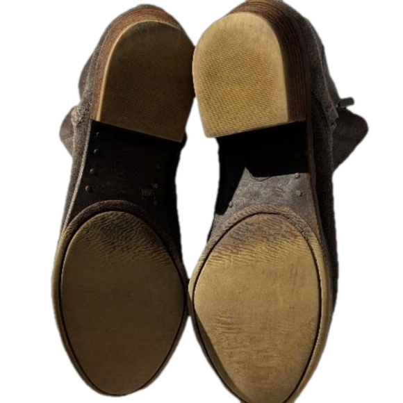 Lucky Brand grey suede ankle boots zipper sz 9.5 - Picture 6 of 9